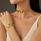 Selene Sculpted Wave Jewelry Set