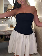 Modernes rückenfreies Patchwork-Bustier-Minikleid