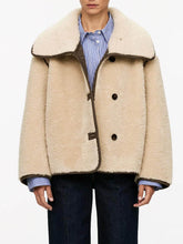 Lässige warme Kurzflorjacke