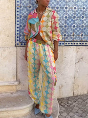 Camisa de botonadura sencilla con estampado pintado de estilo vintage chic