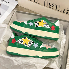 Contrast Star Round Toe Athletic Sneakers