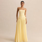 Kleid mit unregelmäßiger Taille und Riemchen
