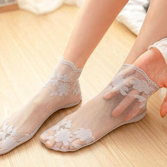 Best Seller Women's Lace Socks Classic Floral Pattern for Any Outfit
