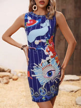 Ärmellose, figurbetonte Minikleider mit Figurenprint