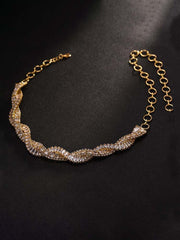 Collar de diamantes de imitación con diseño de cruz de fiesta