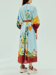 Sunny – Einreihiges Midikleid mit Blumenmuster und Bindeband