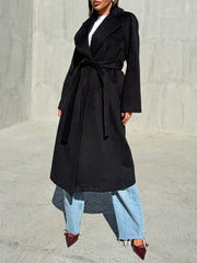 Mittellange Schnürmäntel