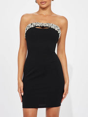 Elegantes Temptation Minikleid mit Cutout und Kunstdiamanten