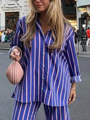 Camisa informal holgada a rayas con botones