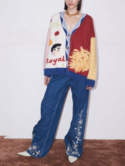 Exquisite Strickjacke mit Kontrastfarben und Cartoon-Muster