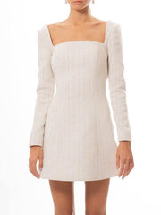 Verspieltes Retro-Minikleid mit quadratischem Ausschnitt und langen Ärmeln