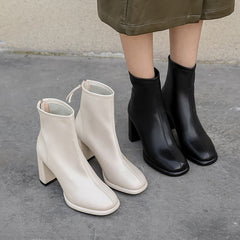 Hilma Boots