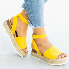 Daniela Sandals