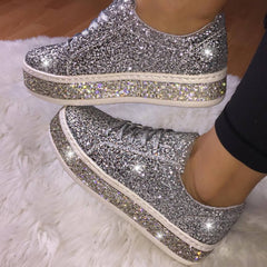 Zapatillas planas con cordones y brillo