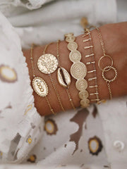 Sechsteilige minimalistische Muschelarmbänder