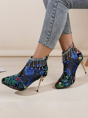 Botas de tacón con bordado de malla compacta