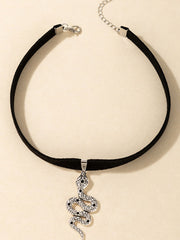 Collares de franela con colgante de serpiente
