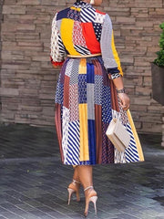 Vestidos midi con estampado de figuras y mangas largas