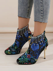 Botas de tacón con bordado de malla compacta