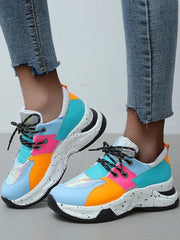Zapatillas deportivas casuales con plataforma y bloques de color
