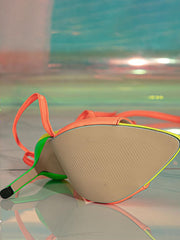Tacones abiertos con lazo y colores fluorescentes