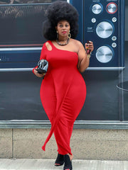 Asymmetrische Maxikleider mit einer Schulter in Übergröße