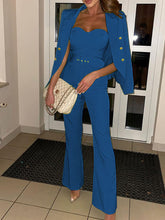 Chaquetas blazer de dos piezas y monos sin tirantes con cinturón