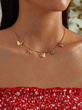 Collares minimalistas de mariposa y estrella