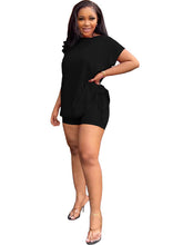 Conjunto de dos piezas de top y pantalones cortos ajustados de manga corta