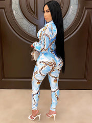 Conjunto de dos piezas de top corto estampado y pantalón largo