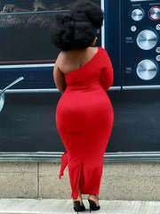 Asymmetrische Maxikleider mit einer Schulter in Übergröße