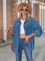 Chaqueta con botones y mangas acampanadas