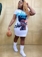 Kurzärmlige, figurbetonte Midikleider mit Figurendruck