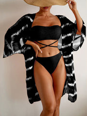 Trajes de baño de tres piezas con estampado tie-dye