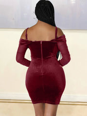 Schulterfreies, langärmliges Minikleid aus Netzstoff