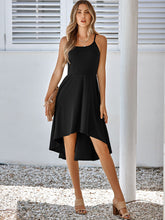 Minivestidos sin mangas con cuello irregular y dobladillo con volantes y tirantes finos