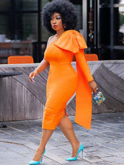 Langärmlige One-Shoulder-Midikleider mit Rüschen