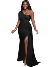 Vestidos largos fruncidos con abertura y un solo hombro sin mangas