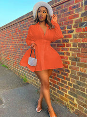 Minivestidos fruncidos de manga larga con escote en V profundo y solapa