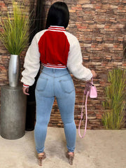 Chaquetas deportivas de béisbol con mangas sherpa y patchwork