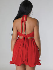 Neckholder-ärmellose Criss-Cross-Minikleider