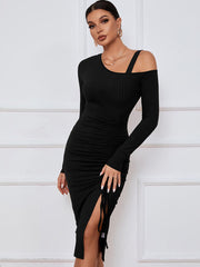 Vestidos midi de punto acanalado con un hombro y abertura con cordón