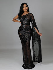 Einschultriges, figurbetontes Maxikleid aus Netzstoff