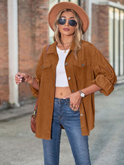 Chaqueta con botones y mangas acampanadas