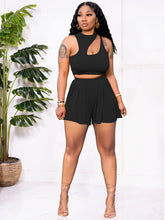 Conjuntos de dos piezas con top corto y pantalones cortos con volantes