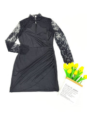 Minivestidos de color liso con patchwork de encaje y manga larga