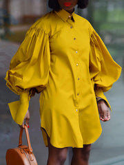 Langes Minikleid mit Laternenärmeln