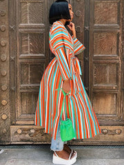 Gestreifte Hemdmäntel mit offener Vorderseite, geteiltem Gürtel