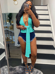 Ärmelloses, unregelmäßiges, rückenfreies Strick-Crop-Top