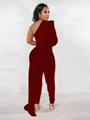 Langärmliger One-Shoulder-Jumpsuit
